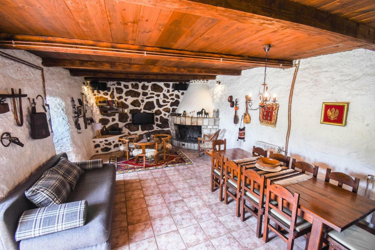 Grandfather'S Secret Danilovgrad Екстер'єр фото